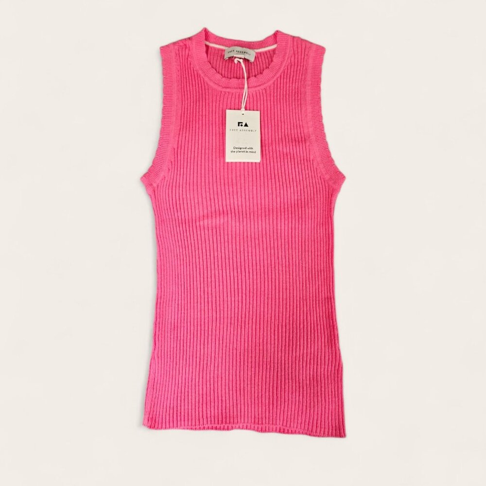 Women’s Scallop Trim Sleeveless Lightweight Sweater Size Medium - Free Assembly - Picture 4 of 6